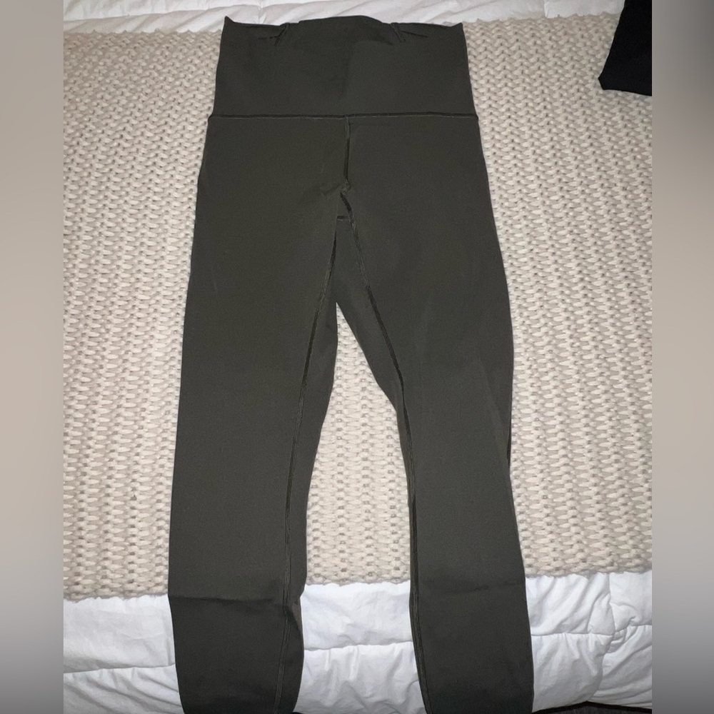 Lulu Lemon Dark Green Mesh Legging Pant